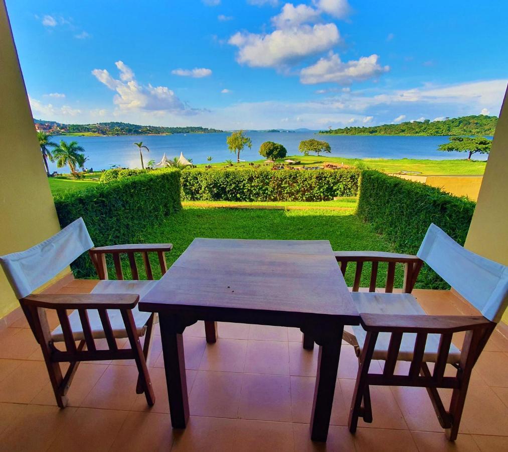 Kaazi Beach Resort Kigo 外观 照片